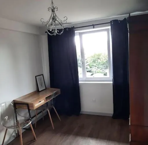 Superbe Appartement Climatise Au Centre Ville 777